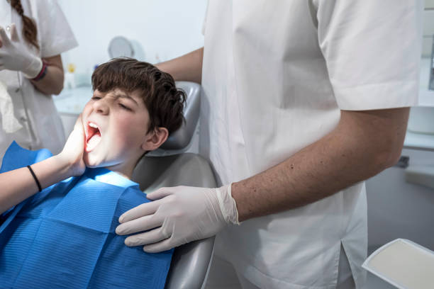 Best Weekend Emergency Dentist in Hightstown, NJ